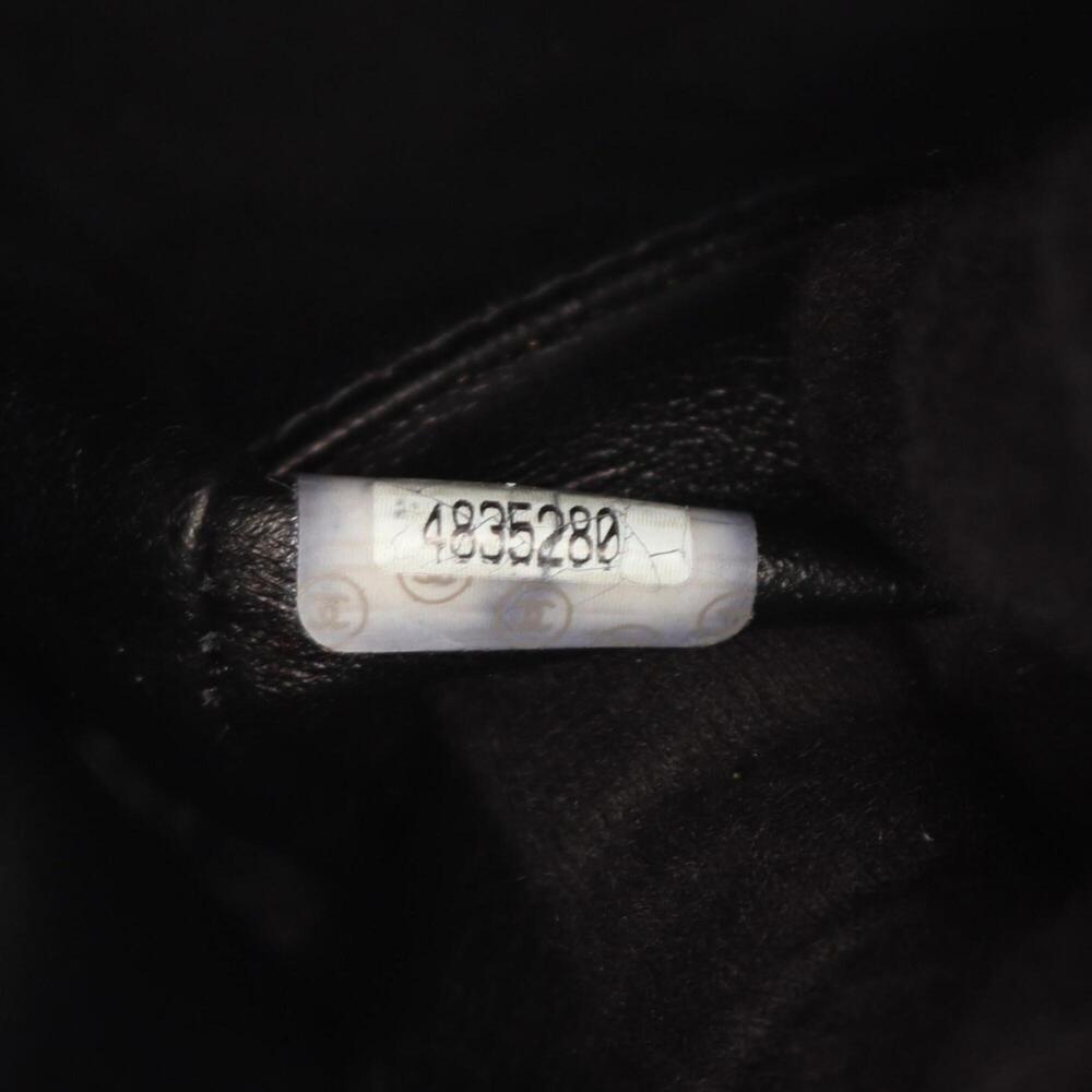 CHANEL Black Leather Tote Bag - Picture 5 of 15